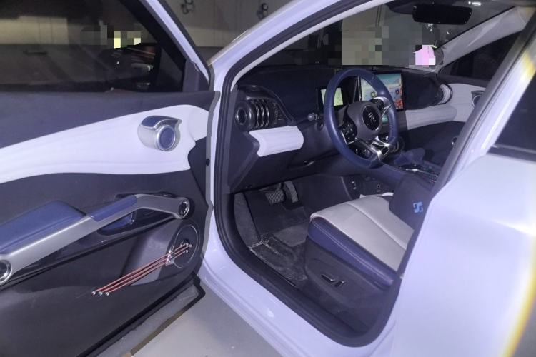 Used BYD Yuan PLUS 2022 430 km Luxury Version Driver Seat