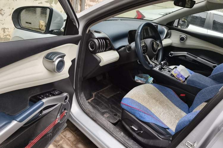 Used BYD Yuan PLUS 2022 430 km Luxury Version Driver Seat