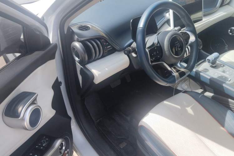 Used BYD Yuan PLUS 2022 430 km Luxury Version Driver Seat