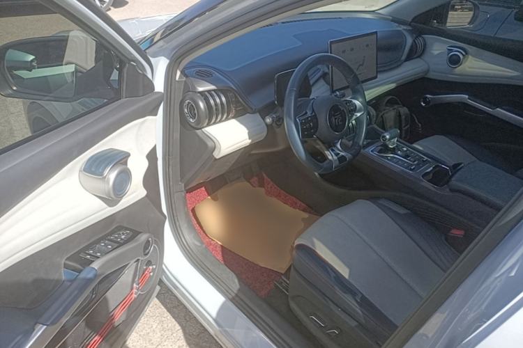 Used BYD Yuan PLUS 2022 430 km Luxury Version Driver Seat