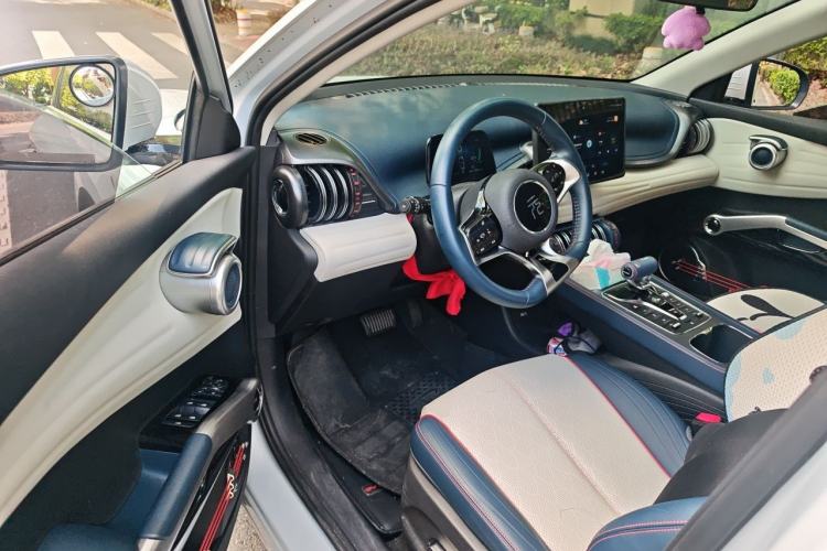 Used BYD Yuan PLUS 2022 510 km Luxury Version Driver Seat