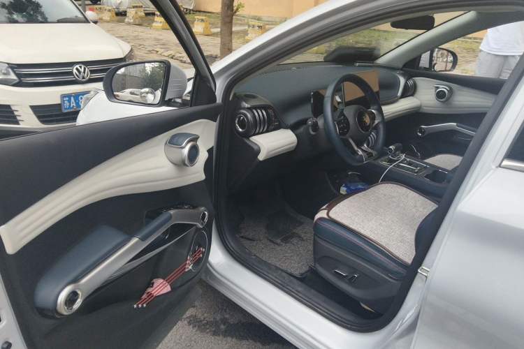 Used BYD Yuan PLUS 2022 510 km Luxury Version Driver Seat