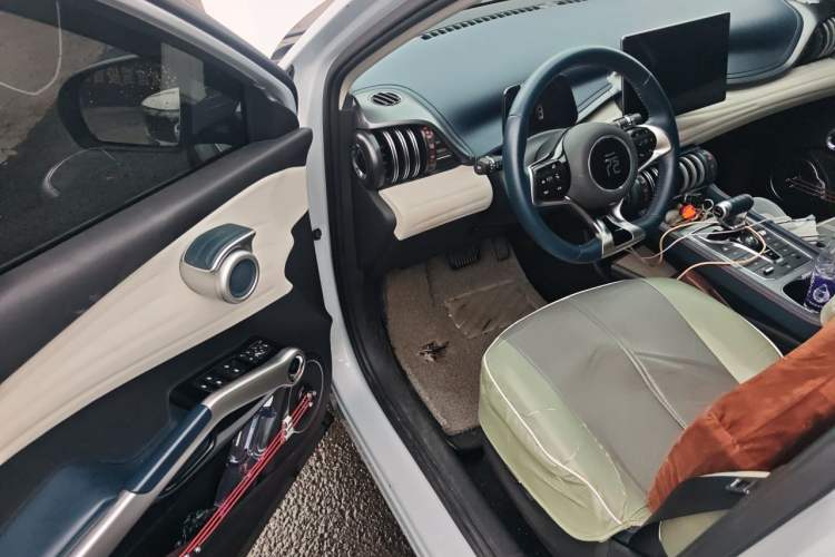 Used BYD Yuan PLUS 2022 510 km Luxury Version Driver Seat