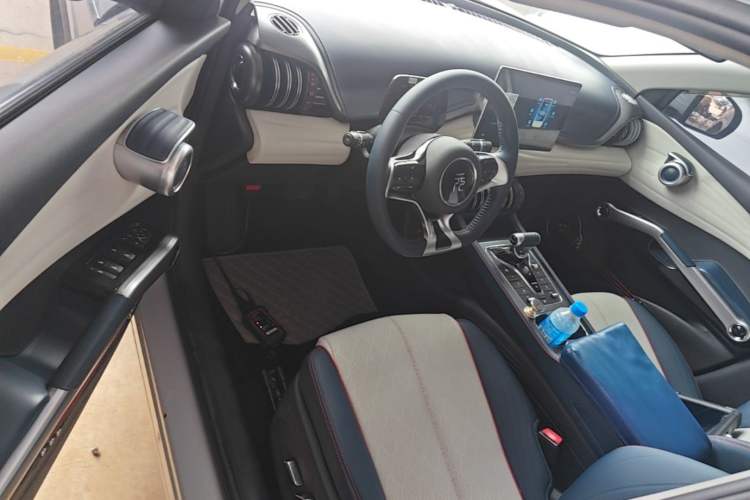 Used BYD Yuan PLUS 2022 510 km Luxury Version Driver Seat