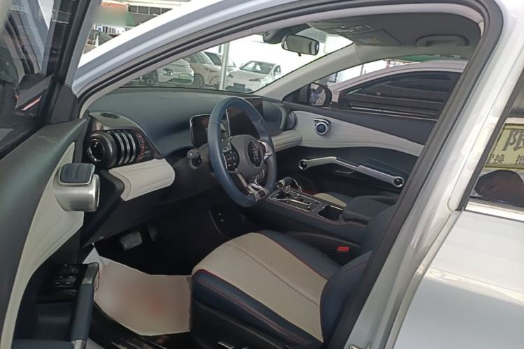 Used BYD Yuan PLUS 2022 510 km Luxury Version Driver Seat