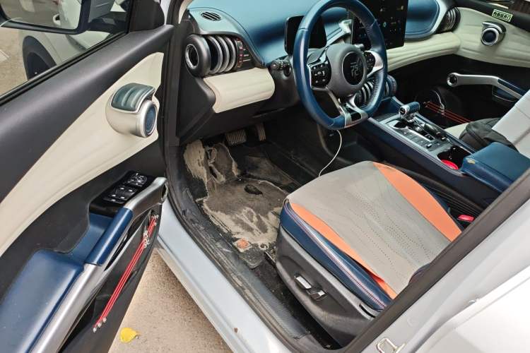 Used BYD Yuan PLUS 2022 510 km Flagship Version Driver Seat