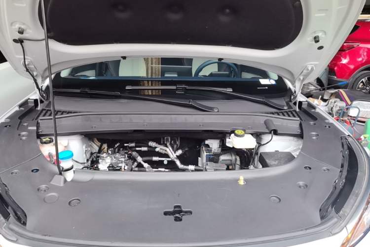 Used BYD Yuan PLUS 2022 430 km Luxury Version Engine Bay