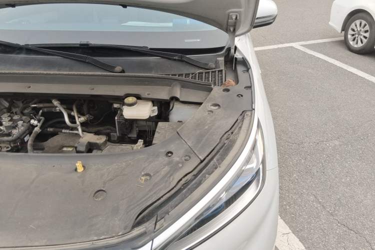Used BYD Yuan PLUS 2022 510 km Luxury Version Engine Bay Left