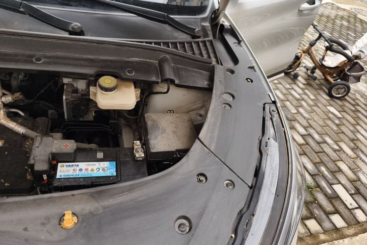 Used BYD Yuan PLUS 2022 430 km Luxury Version Engine Bay Left