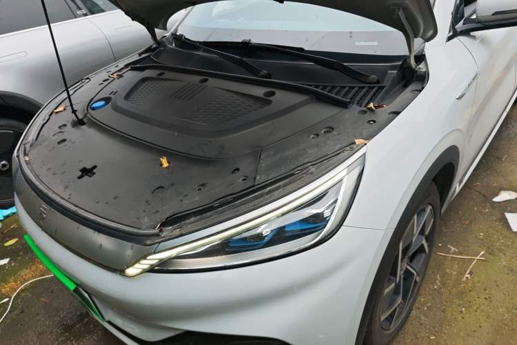 Used BYD Yuan PLUS 2022 510 km Flagship Version Engine Bay Left