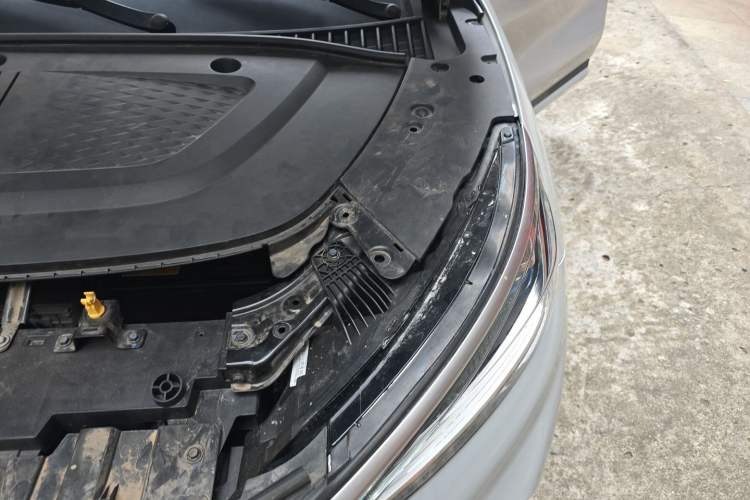 Used BYD Yuan PLUS 2022 510 km Flagship Version Engine Bay Left