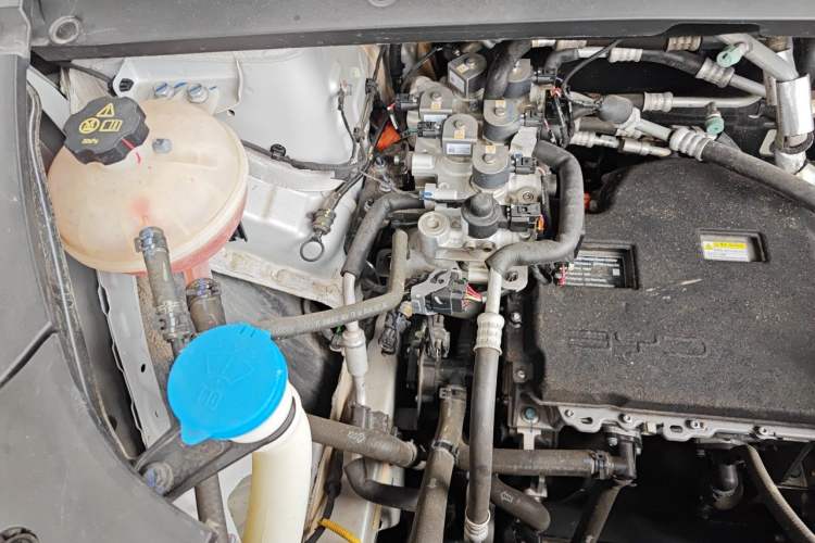 Used BYD Yuan PLUS 2022 510 km Luxury Version Engine Bay Right