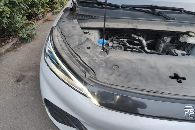 Used BYD Yuan PLUS 2022 430 km Luxury Version Engine Bay Right