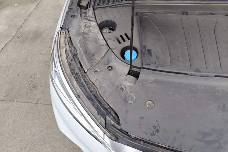 Used BYD Yuan PLUS 2022 430 km Luxury Version Engine Bay Right