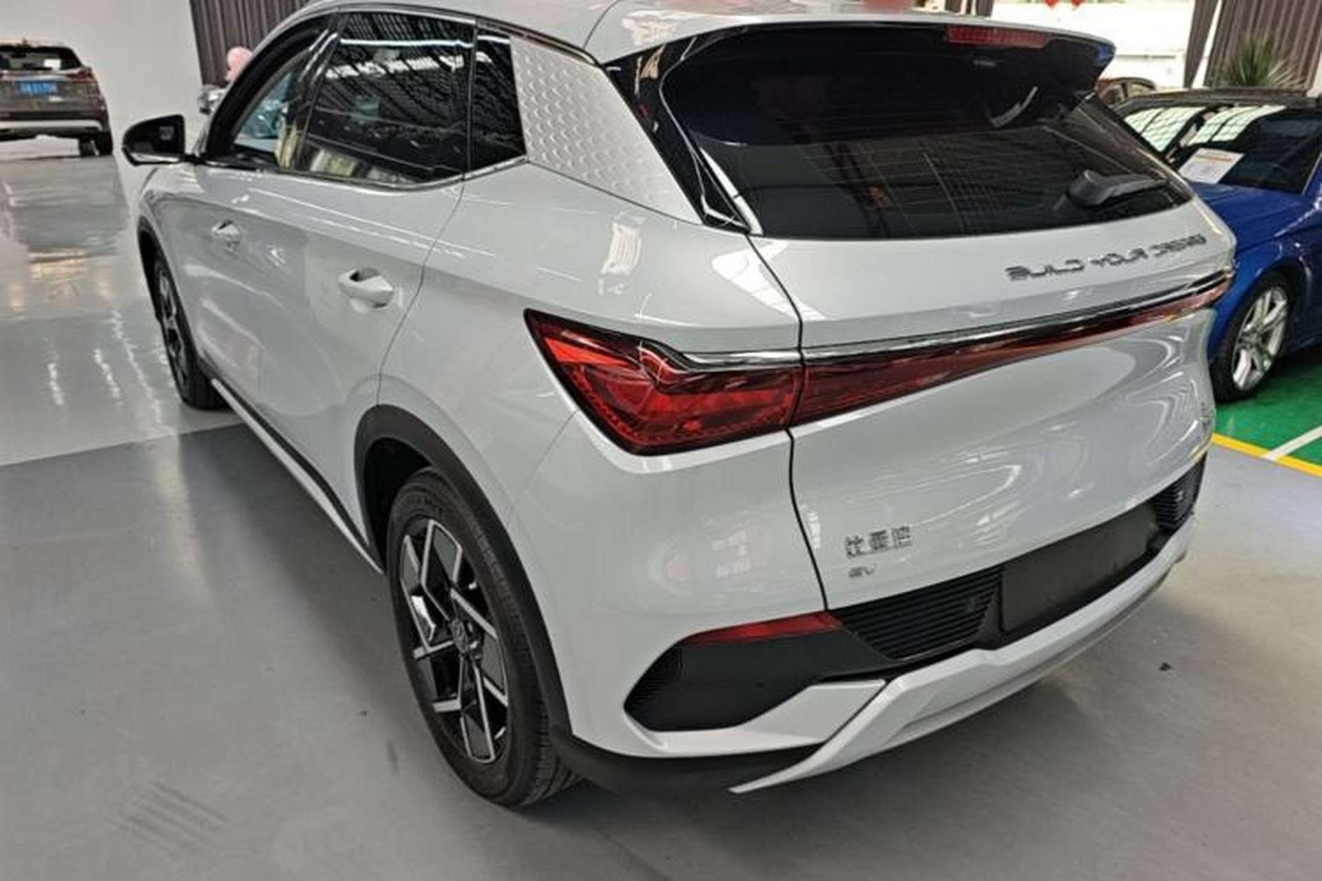 Used BYD Yuan PLUS 2022 510 km Flagship Version Exterior 2