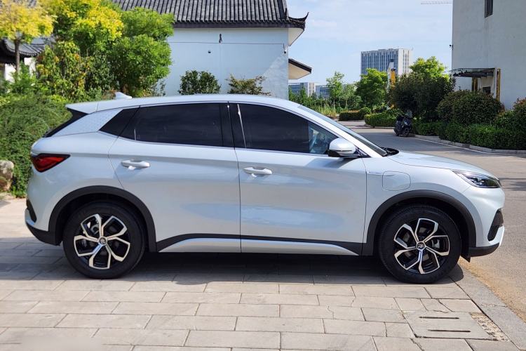 Used BYD Yuan PLUS 2022 510 km Luxury Version Exterior 3