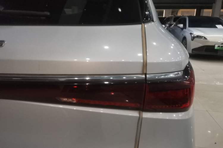 Used BYD Yuan PLUS 2022 510 km Flagship Version Exterior 3