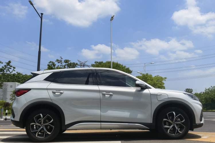 Used BYD Yuan PLUS 2022 430 km Luxury Version Exterior 3