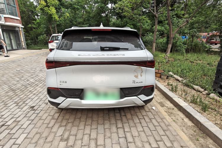 Used BYD Yuan PLUS 2022 510 km Flagship Version Exterior 3
