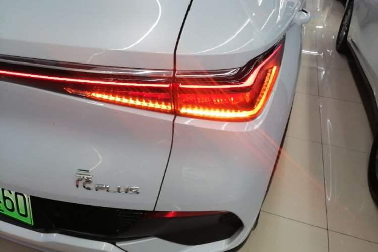 Used BYD Yuan PLUS 2022 510 km Flagship Version Exterior 3