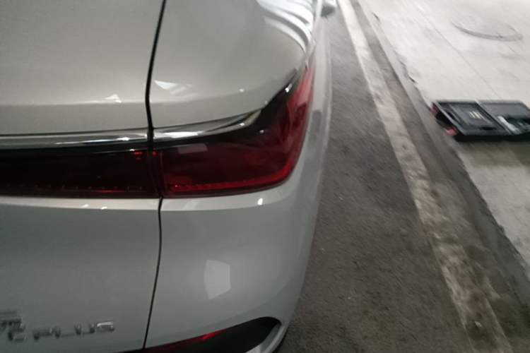 Used BYD Yuan PLUS 2022 510 km Flagship Version Exterior 3