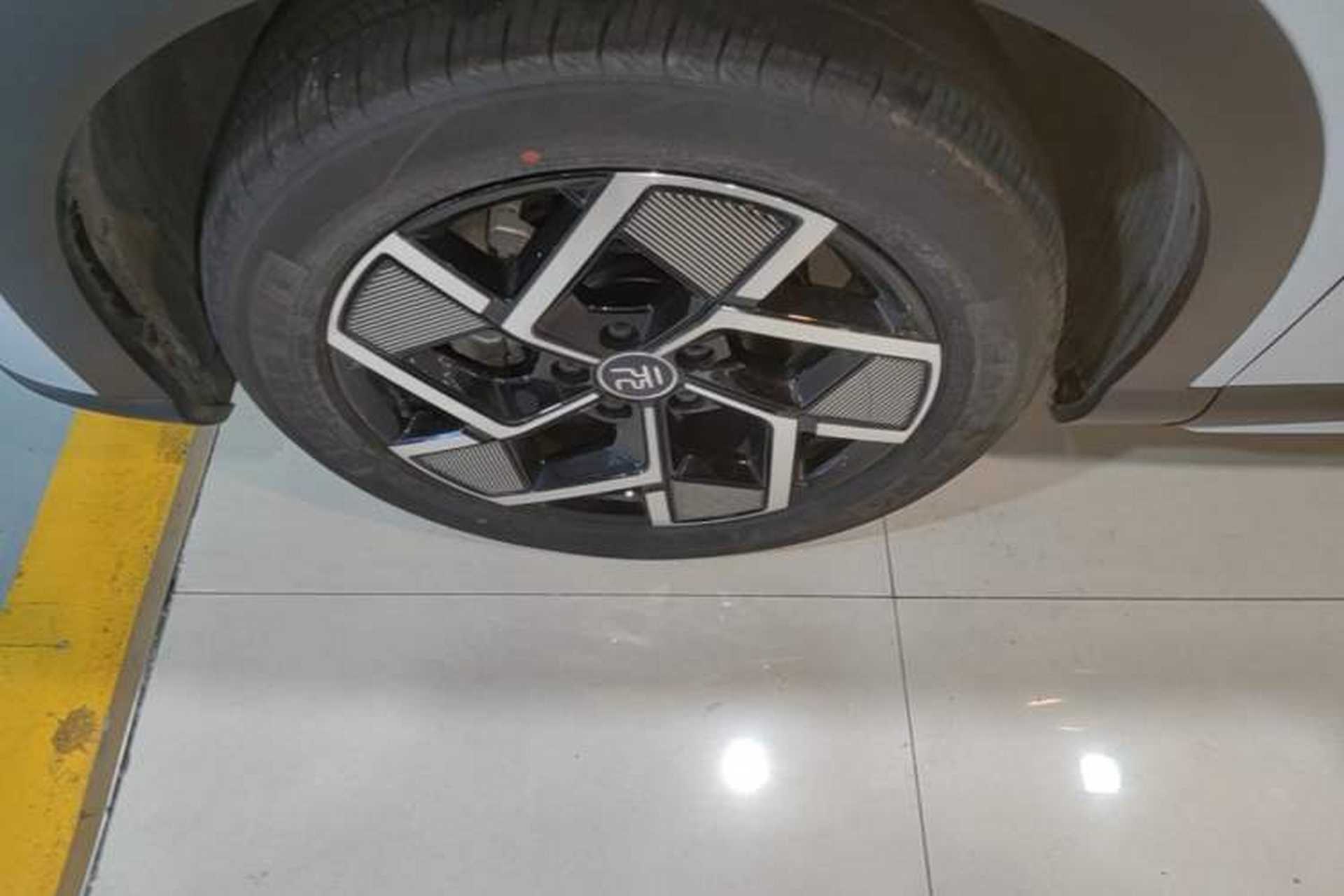 Used BYD Yuan PLUS 2022 510KM Flagship PLUS Exterior 4