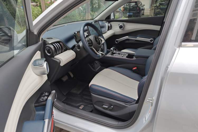 Used BYD Yuan PLUS 2022 510 km Flagship Version Exterior 6
