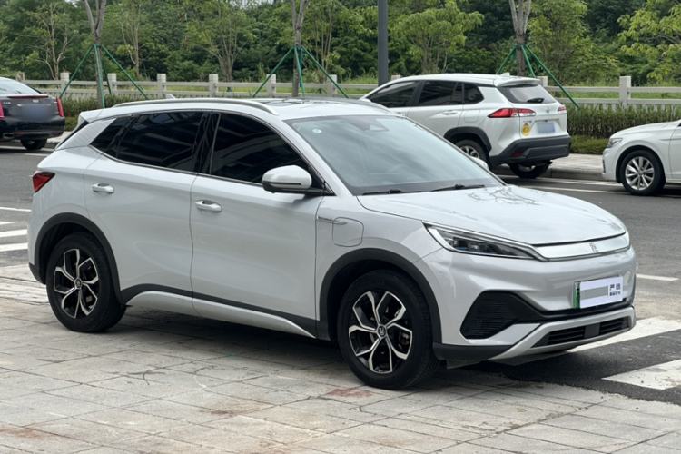 Used BYD Yuan PLUS 2022 430 km Luxury Version Exterior 8