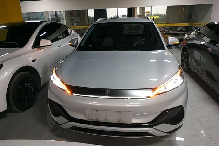 Used BYD Yuan PLUS 2022 510 km Flagship Version Front