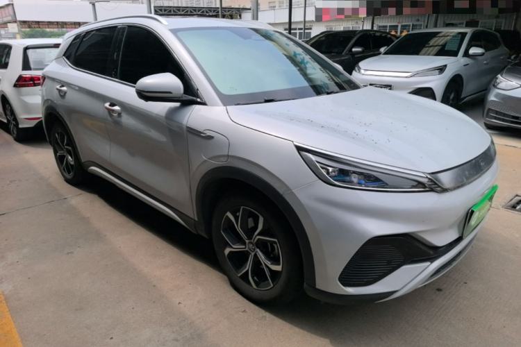 Used BYD Yuan PLUS 2022 430 km Luxury Version Front Right 45 Deg