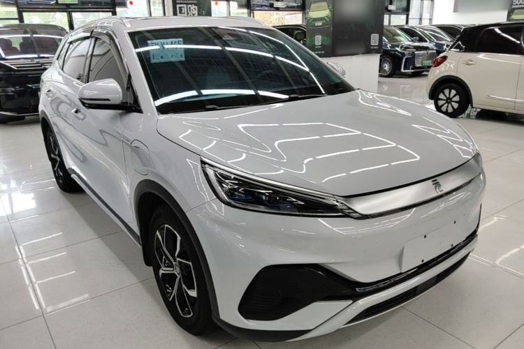 Used BYD Yuan PLUS 2022 430 km Luxury Version Front Right 45 Deg