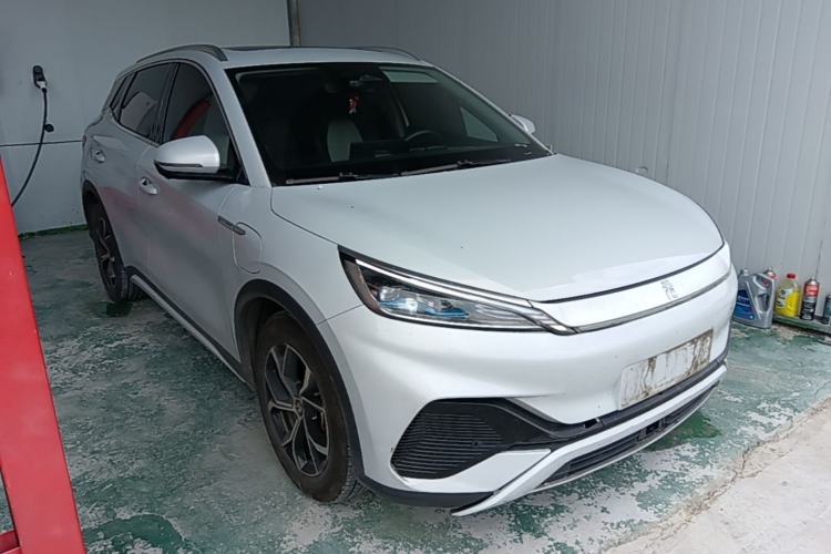 Used BYD Yuan PLUS 2022 430 km Luxury Version Front Right 45 Deg