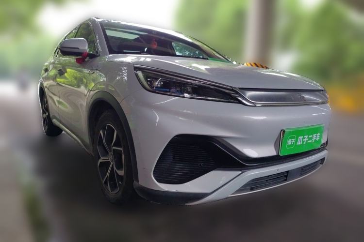 Used BYD Yuan PLUS 2022 430 km Luxury Version Front Right 45 Deg