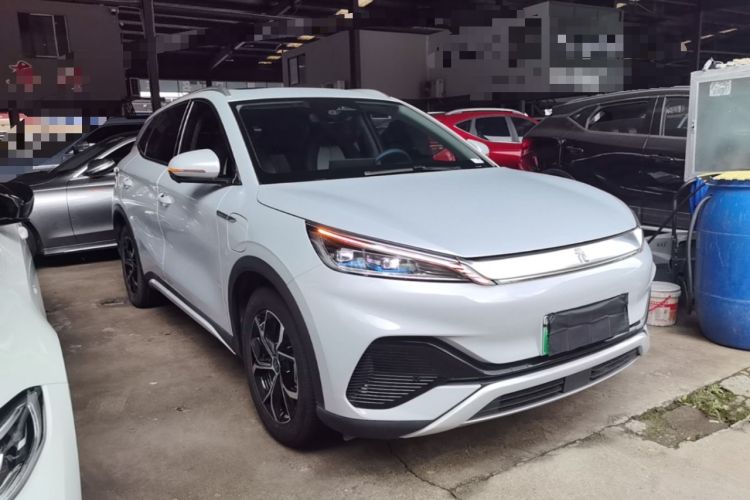 Used BYD Yuan PLUS 2022 430 km Luxury Version Front Right 45 Deg
