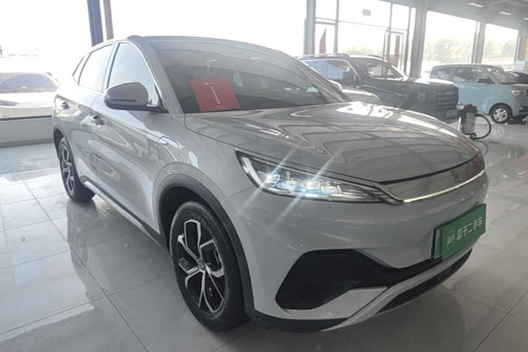 Used BYD Yuan PLUS 2022 510 km Luxury Version Front Right 45 Deg