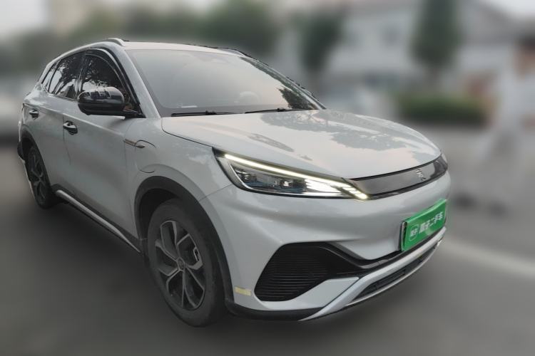 Used BYD Yuan PLUS 2022 430 km Luxury Version Front Right 45 Deg