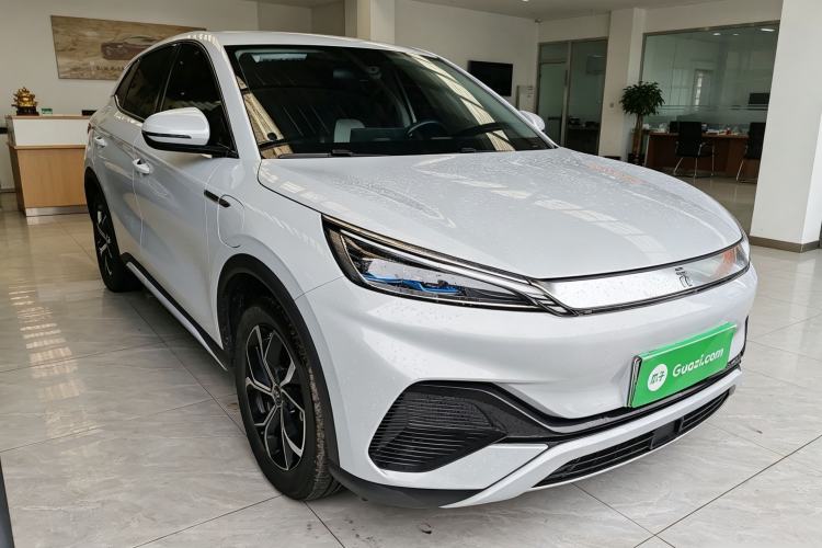 Used BYD Yuan PLUS 2022 430 km Luxury Version Front Right 45 Deg