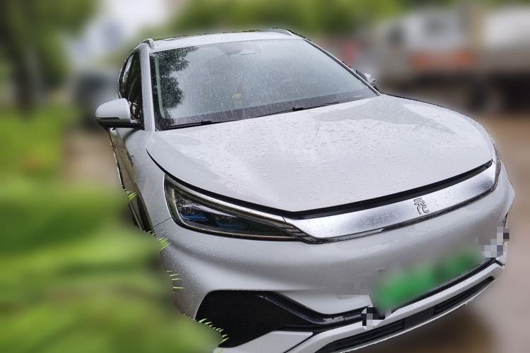 Used BYD Yuan PLUS 2022 430 km Luxury Version Front Right 45 Deg