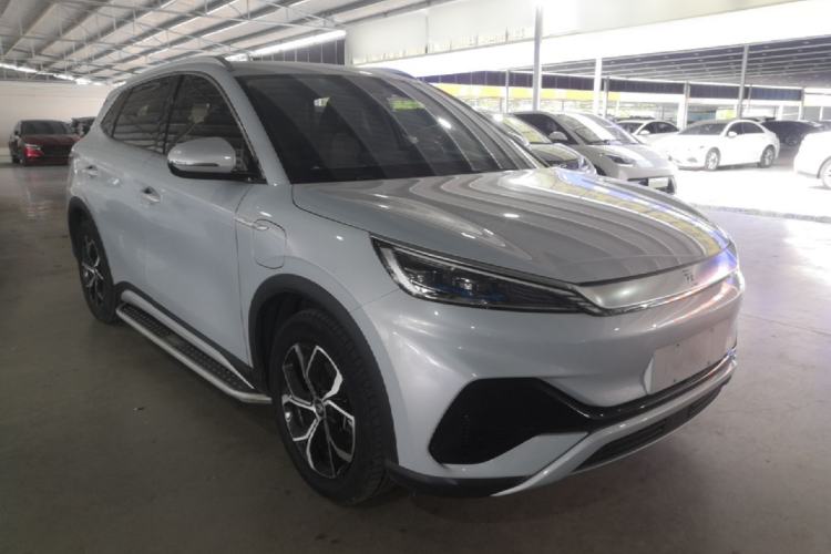 Used BYD Yuan PLUS 2022 510 km Luxury Version Front Right 45 Deg