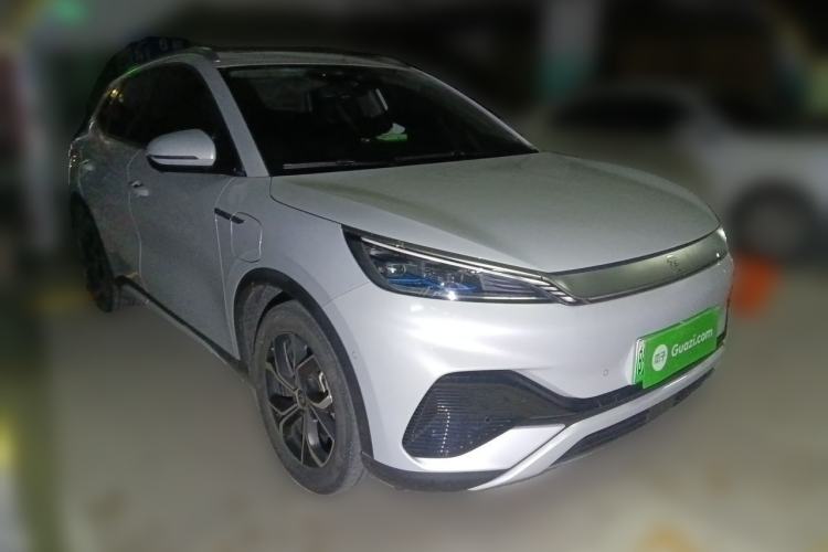 Used BYD Yuan PLUS 2022 430 km Luxury Version Front Right 45 Deg
