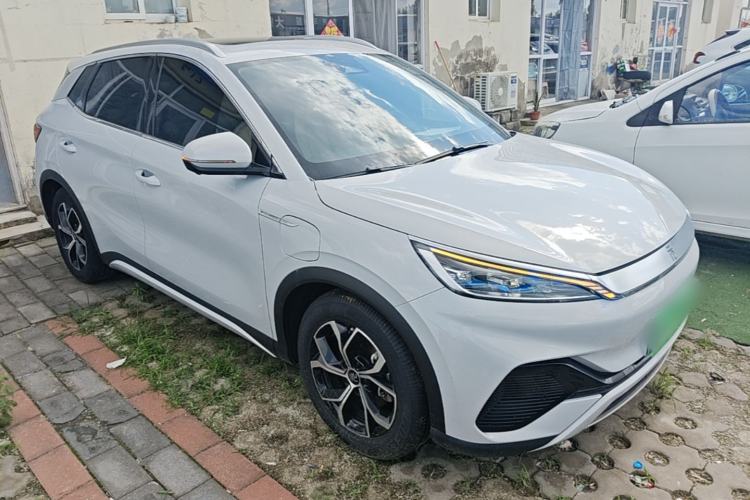 Used BYD Yuan PLUS 2022 430 km Luxury Version Front Right 45 Deg