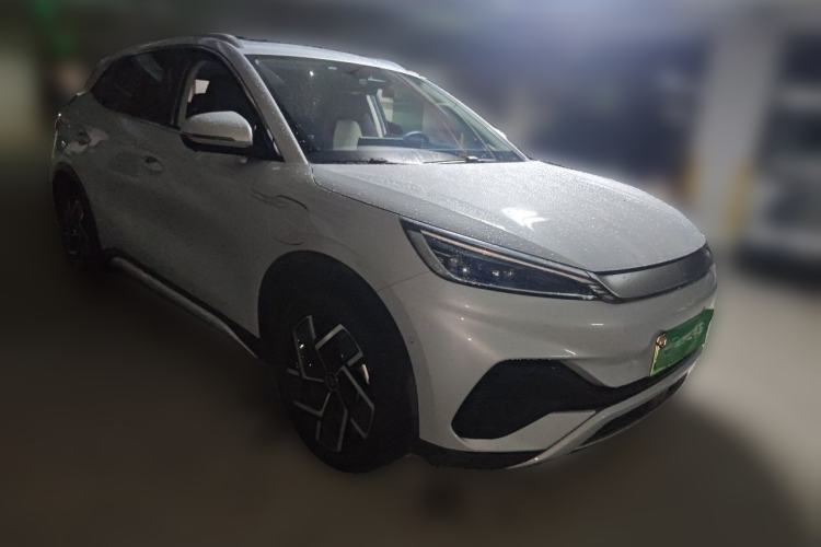 Used BYD Yuan PLUS 2022 510 km Flagship Version Front Right 45 Deg