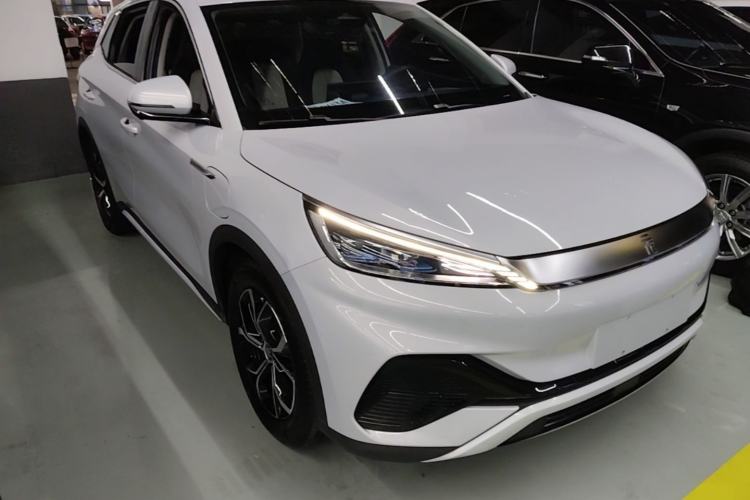 Used BYD Yuan PLUS 2022 430 km Luxury Version Front Right 45 Deg