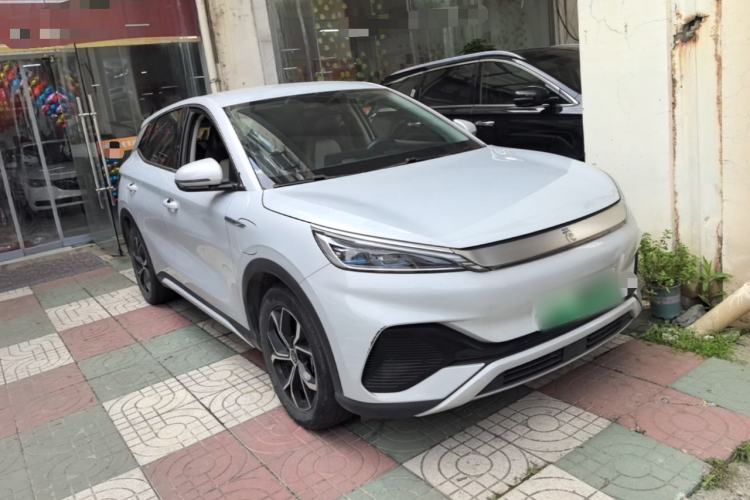 Used BYD Yuan PLUS 2022 430 km Luxury Version Front Right 45 Deg
