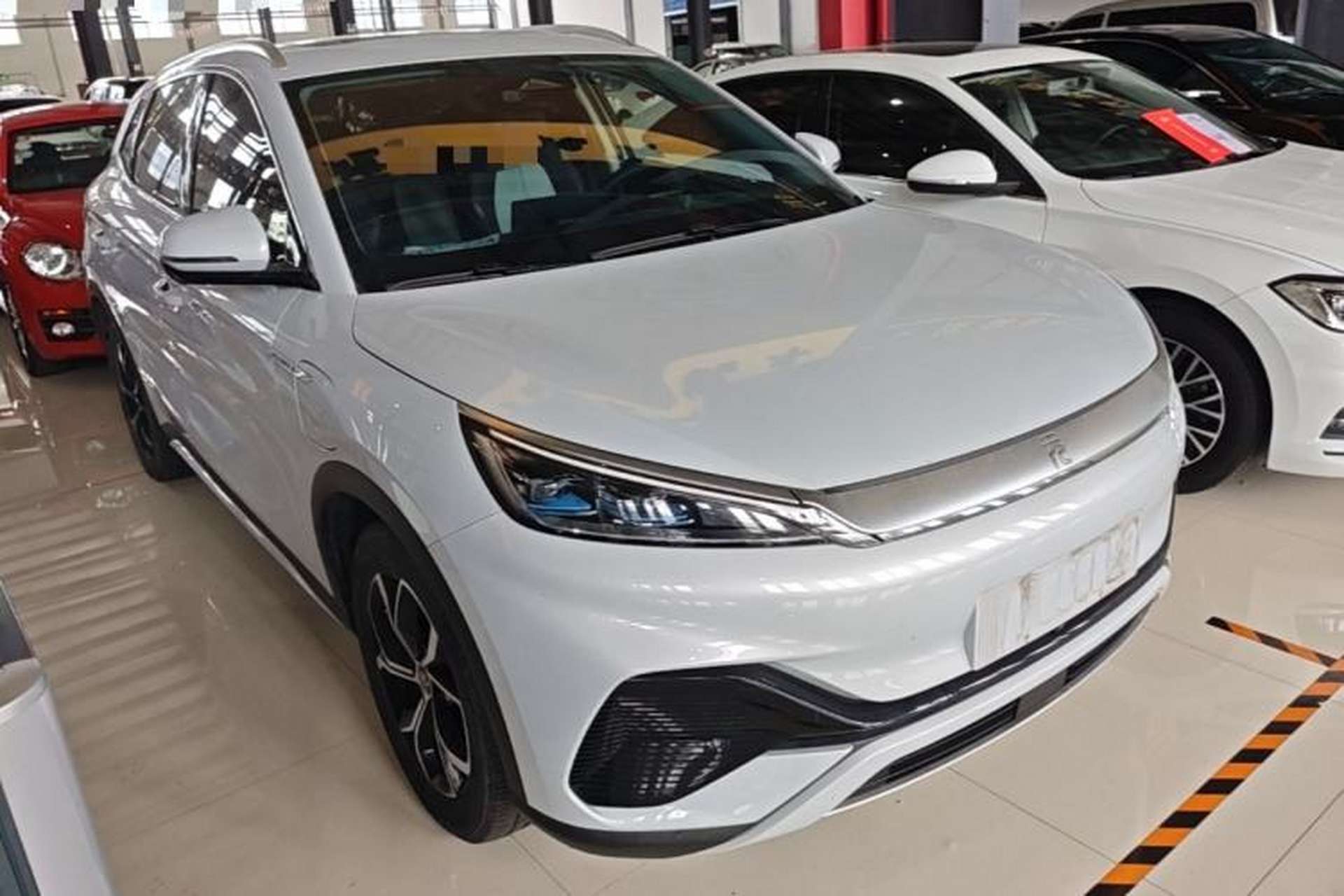 Used BYD Yuan PLUS 2022 430 km Luxury Version Front Right 45 Deg