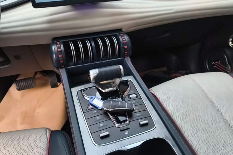 Used BYD Yuan PLUS 2022 430 km Luxury Version Gear Lever
