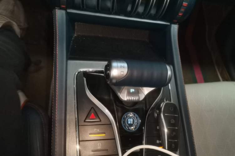 Used BYD Yuan PLUS 2022 510 km Luxury Version Gear Lever