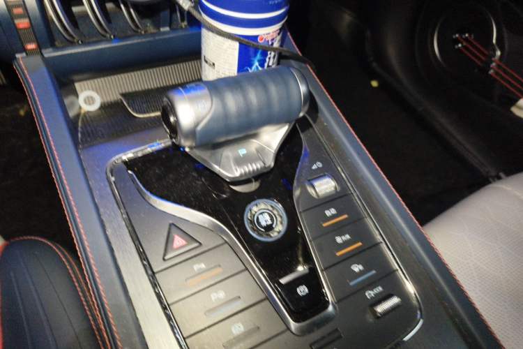 Used BYD Yuan PLUS 2022 510KM Flagship PLUS Gear Lever