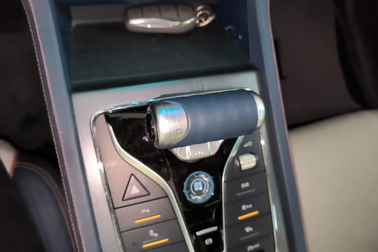 Used BYD Yuan PLUS 2022 510 km Flagship Version Gear Lever