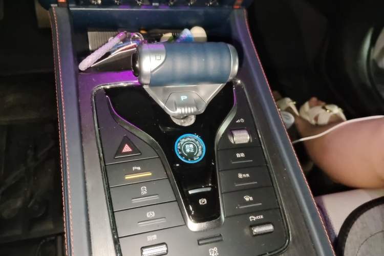 Used BYD Yuan PLUS 2022 430 km Luxury Version Gear Lever